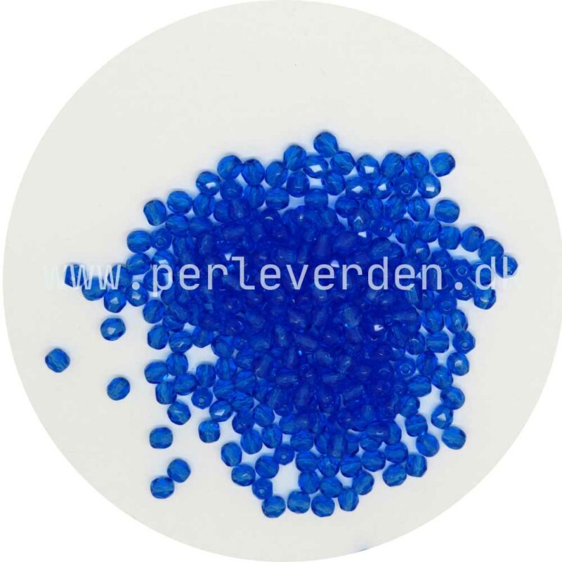 Tjekkiske Fire polished runde facetperler i farven Sapphire